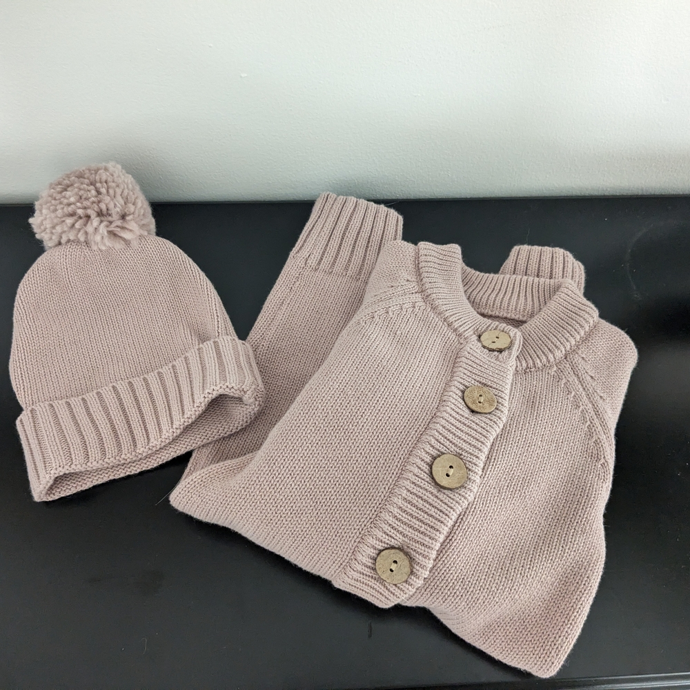 Caden Lane Baby Matching Set in Soft Taupe